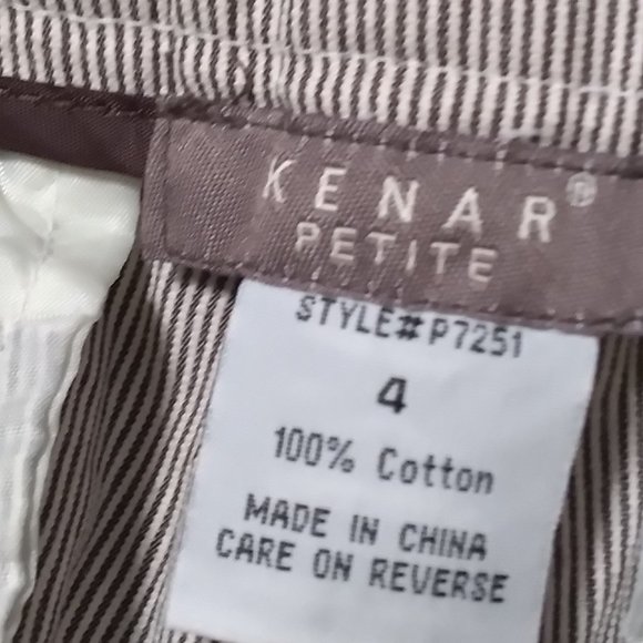 CUTE DRESS BERMUDA SHORTS- LOOKS GREAT FOR WORK WITH HEELS - Picture 4 of 6